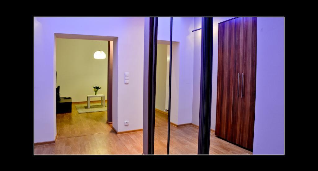 777 Apartaments Krakkó Szoba fotó