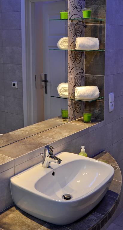 777 Apartaments Krakkó Kültér fotó