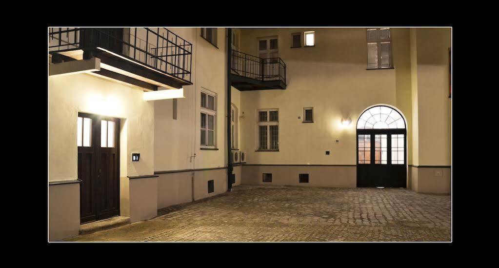 777 Apartaments Krakkó Kültér fotó