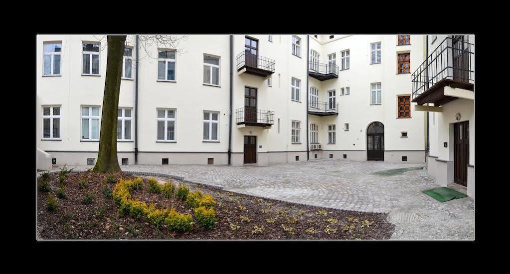 777 Apartaments Krakkó Kültér fotó